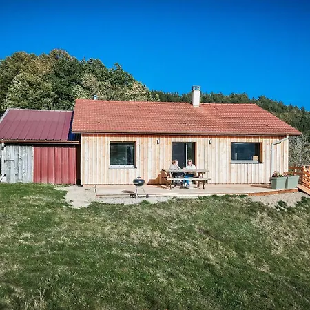 Refuge Au Coeur Des Vosges Alpstuga Aumontzey